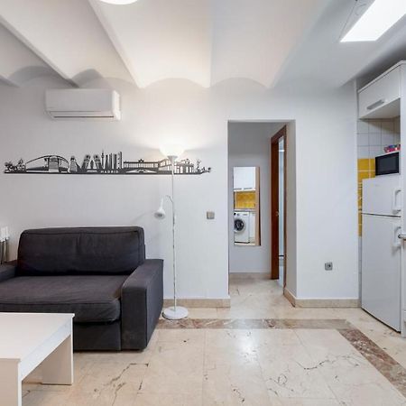2 Bedroom 1 Bathroom Furnished - Sol - Cozy Vintage - Mintystay Madrid Exteriér fotografie