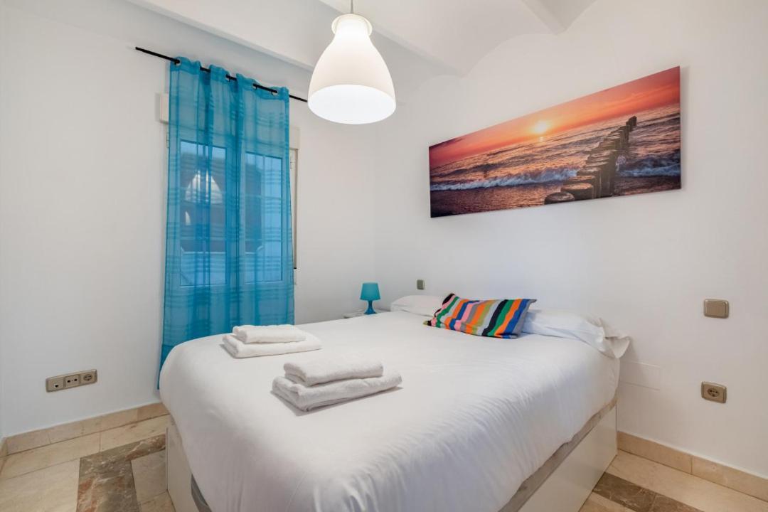 2 Bedroom 1 Bathroom Furnished - Sol - Cozy Vintage - Mintystay Madrid Exteriér fotografie